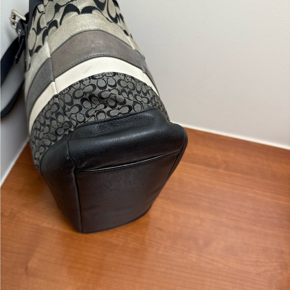 Coach Signature Stripe Mixed Media Medium Tote F11529 Shoulder HandbagAuthentic - Picture 4 of 12